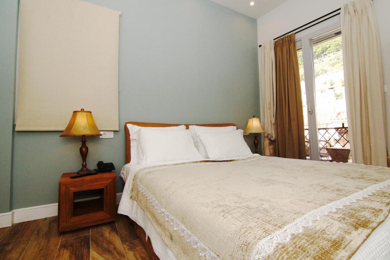 Hotel Amaryllis Nafpaktos Zewnętrze zdjęcie